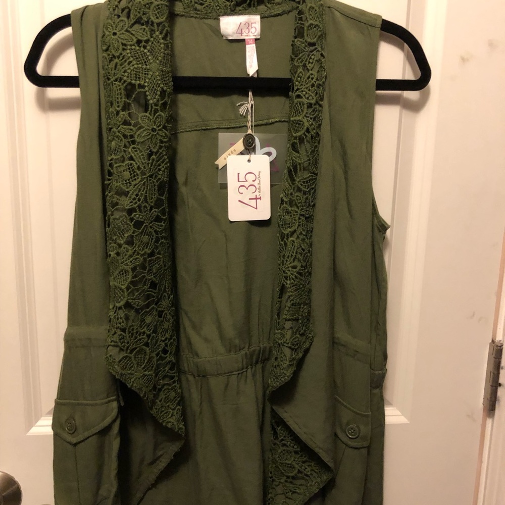 NWT Matilda Jane That’s the Ticket tween vest 14